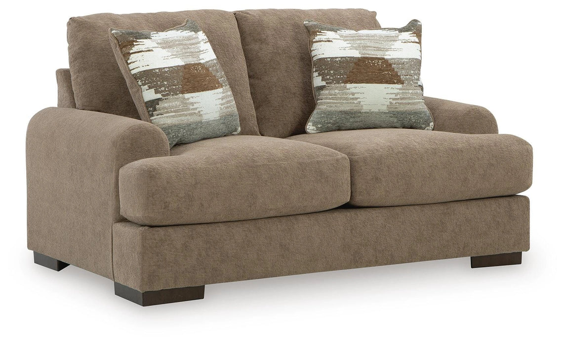 Jayne Park Loveseat