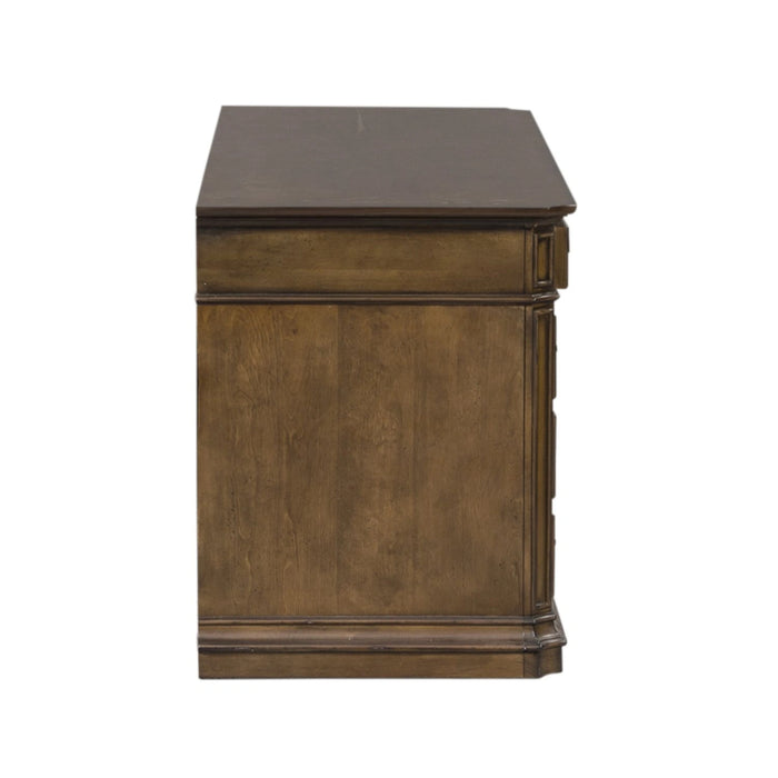 Amelia Credenza image