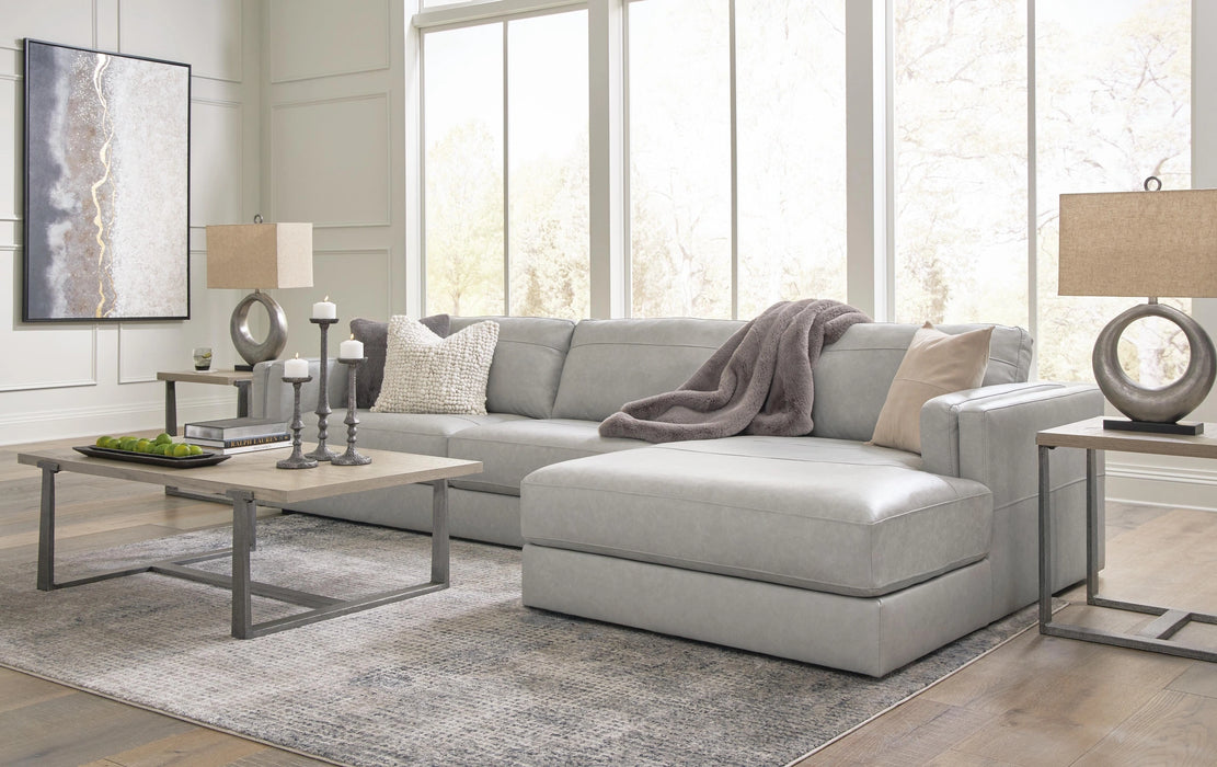 Amiata Sectional with Chaise