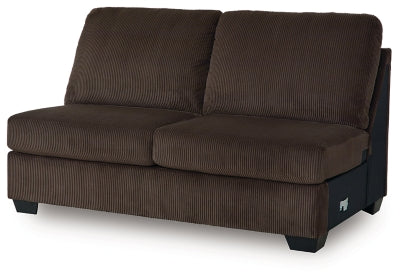 Kimlee Sectional with Chaise - Plourde Furniture Co (Caribou, ME)