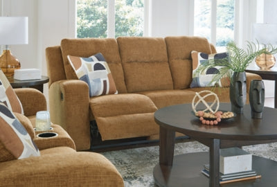 Kanlow Reclining Sofa - Plourde Furniture Co (Caribou, ME)