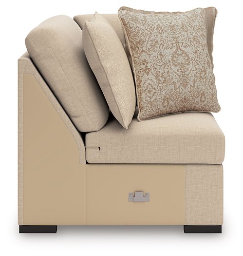 LadyMae Sectional with Chaise - Plourde Furniture Co (Caribou, ME)