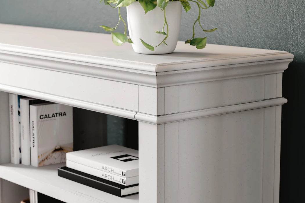 Kanwyn Credenza
