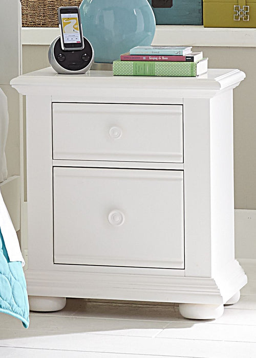 Liberty Furniture Summer House 2 Drawer Nightstand in Oyster White