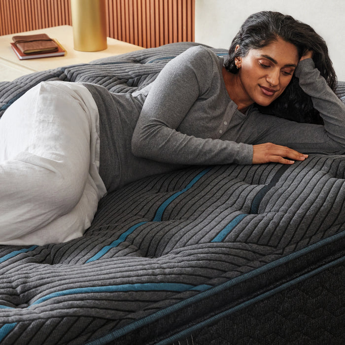 Beautyrest Level Two Medium Firm Pillow Top Mattress