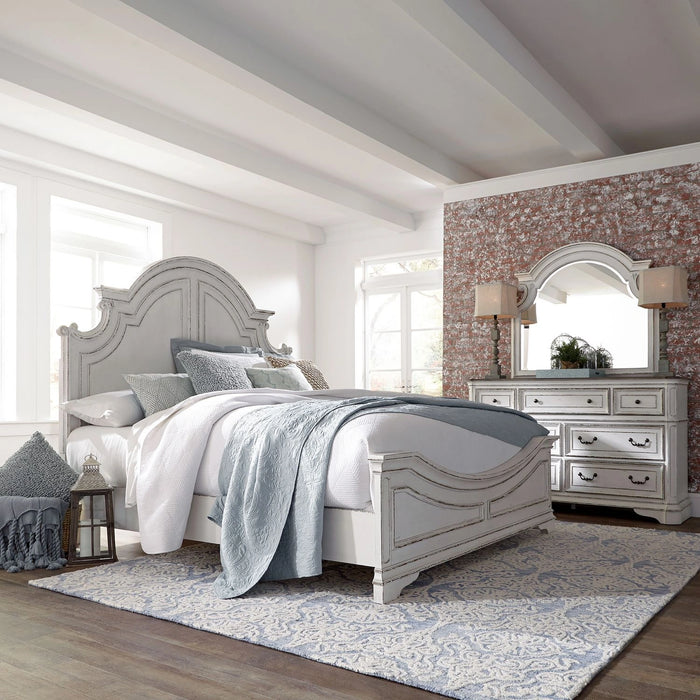 Magnolia Manor King Panel Bed, Dresser & Mirror image