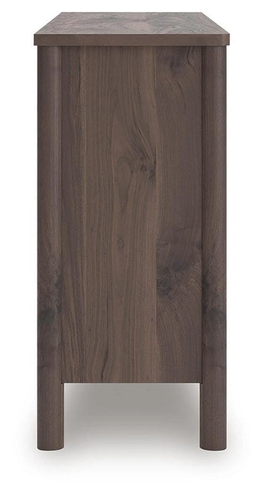 Pamytta Dresser
