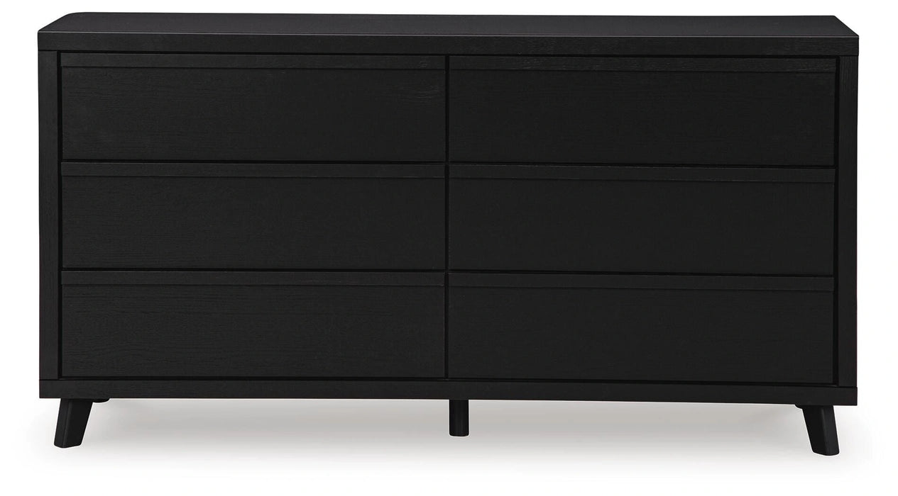 Danziar Dresser