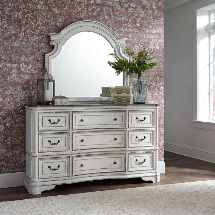 Magnolia Manor Mirror image