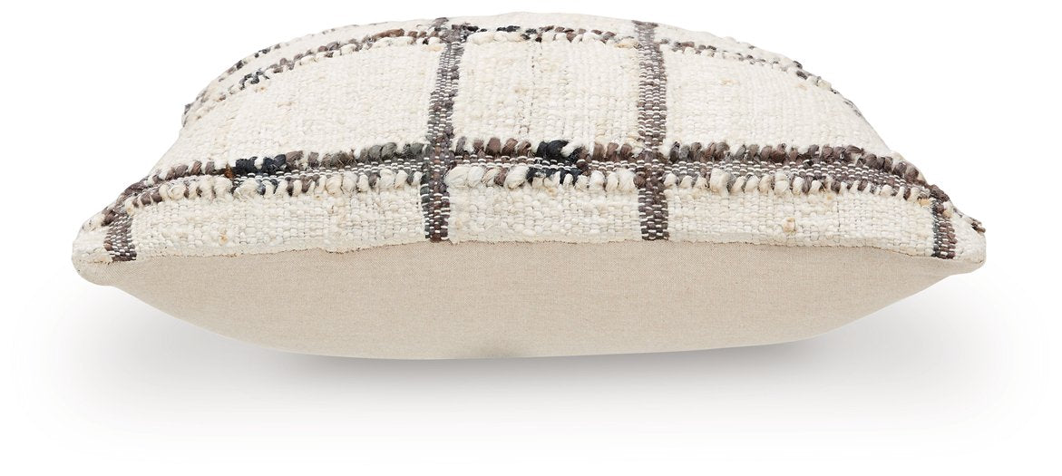 Wimings Pillow (Set of 4) - Plourde Furniture Co (Caribou, ME)