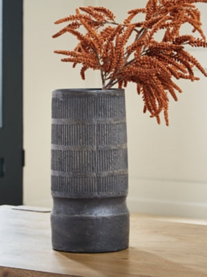 Beninworth Vase - Plourde Furniture Co (Caribou, ME)