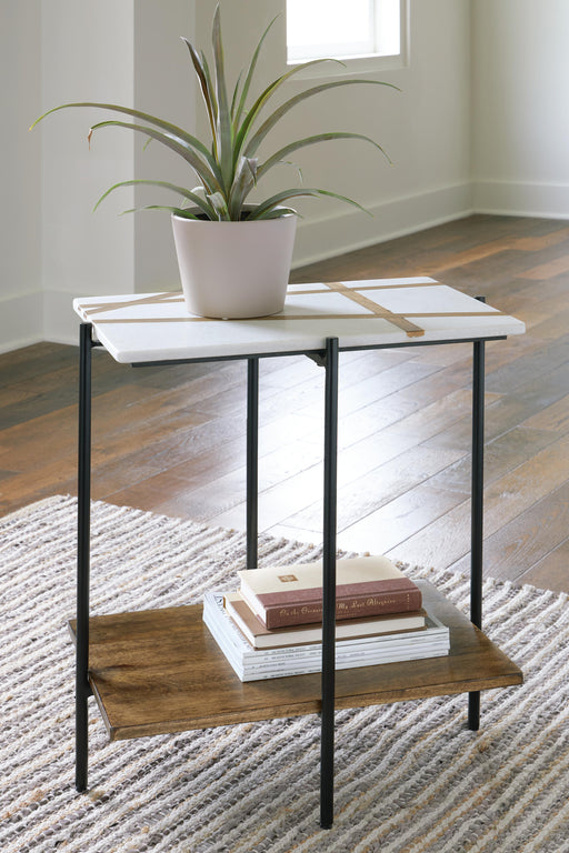 Braxmore Accent Table - Plourde Furniture Co (Caribou, ME)