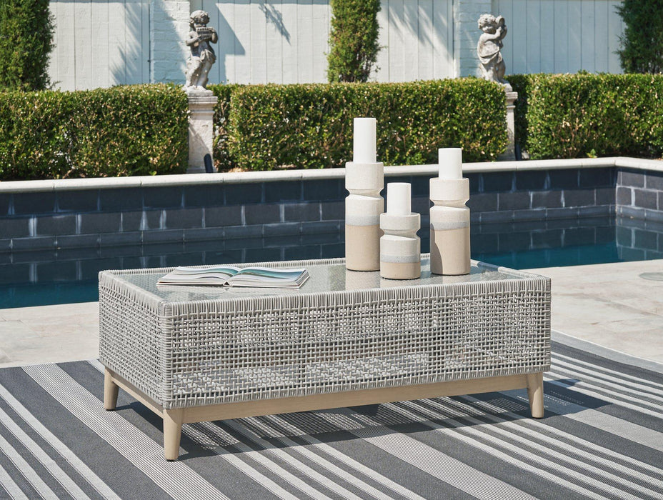 Seton Creek Outdoor Upholstery Set - Plourde Furniture Co (Caribou, ME)