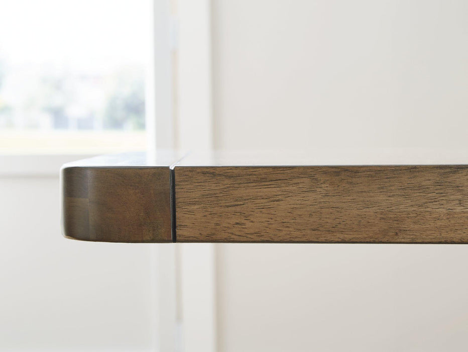 Cabalynn Dining Room Set - Plourde Furniture Co (Caribou, ME)