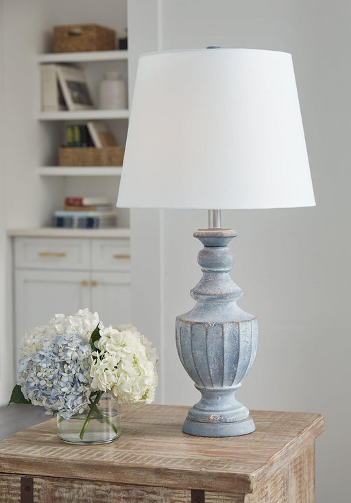 Cylerick Table Lamp - Plourde Furniture Co (Caribou, ME)