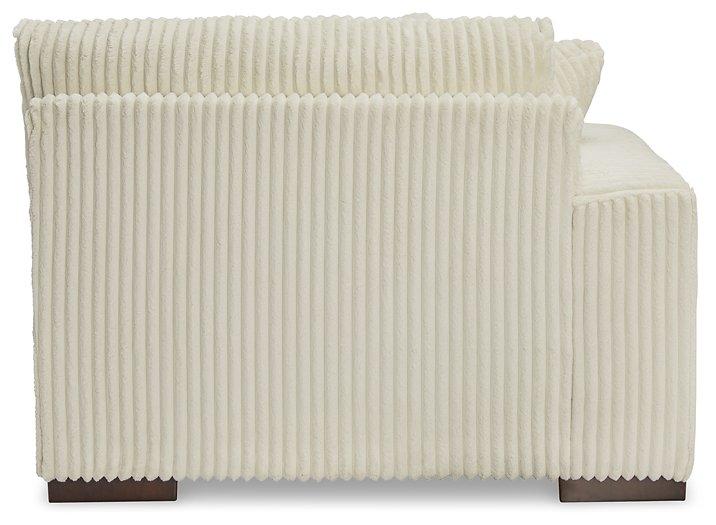 Lindyn Sectional - Plourde Furniture Co (Caribou, ME)