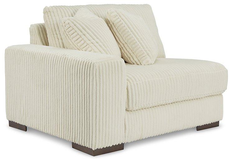 Lindyn Sectional - Plourde Furniture Co (Caribou, ME)