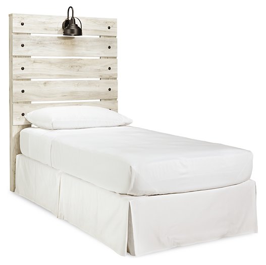 Cambeck Bed with 4 Storage Drawers - Plourde Furniture Co (Caribou, ME)