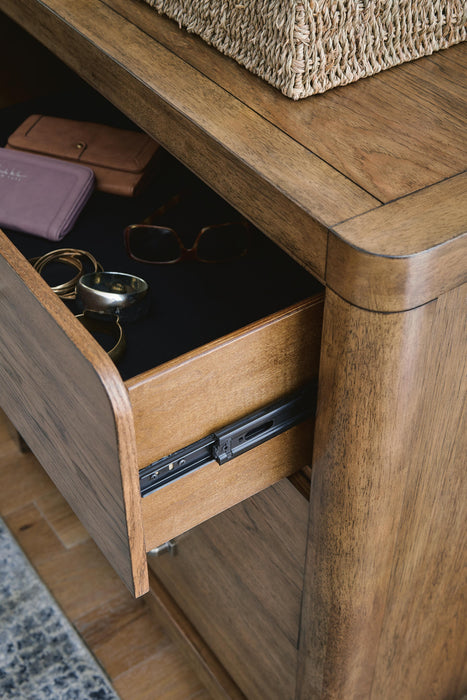 Cabalynn Dresser and Mirror - Plourde Furniture Co (Caribou, ME)