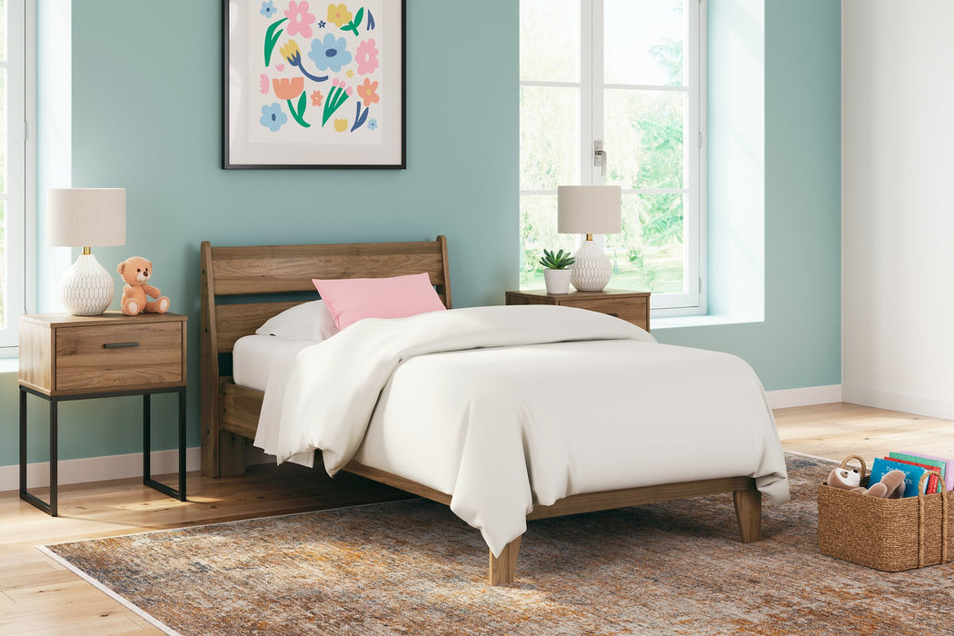 Deanlow Bedroom Package - Plourde Furniture Co (Caribou, ME)