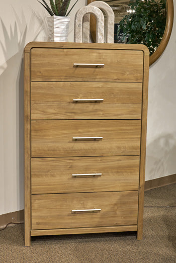 Gramburg Chest of Drawers - Plourde Furniture Co (Caribou, ME)