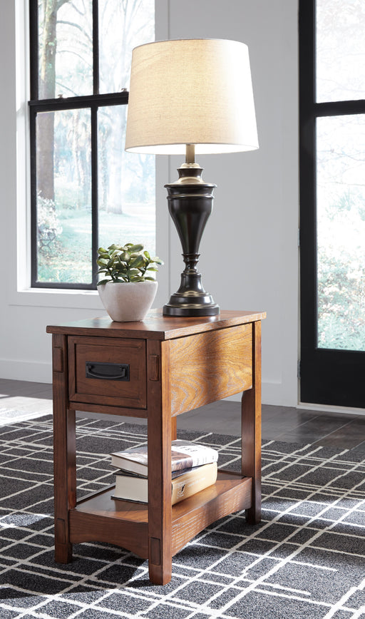 Breegin Chairside End Table - Plourde Furniture Co (Caribou, ME)