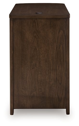 Camdill Chairside End Table - Plourde Furniture Co (Caribou, ME)