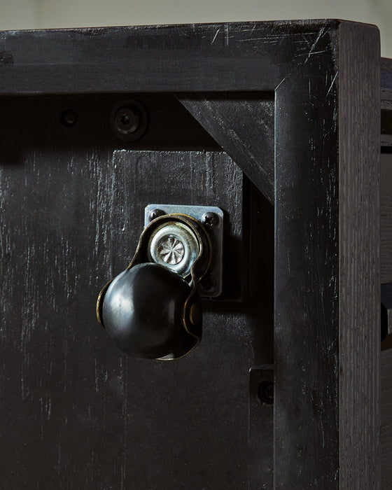 Rylandyn Lift-Top Coffee Table - Plourde Furniture Co (Caribou, ME)