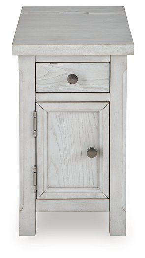 Robbinsdale Chairside End Table - Plourde Furniture Co (Caribou, ME)