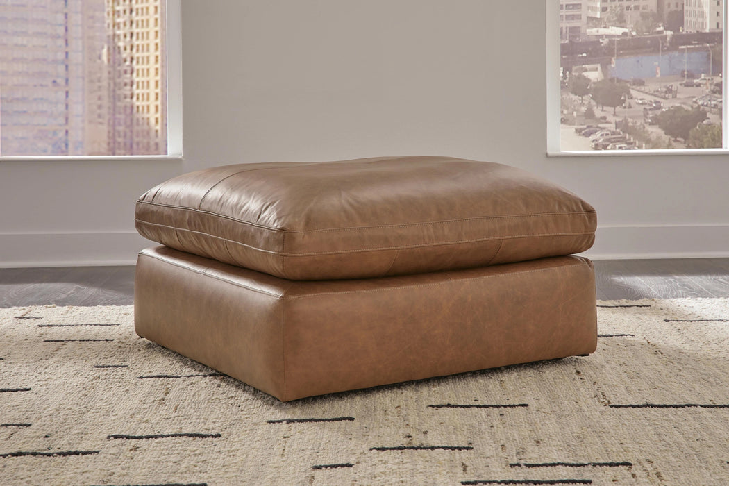 Emilia Living Room Set