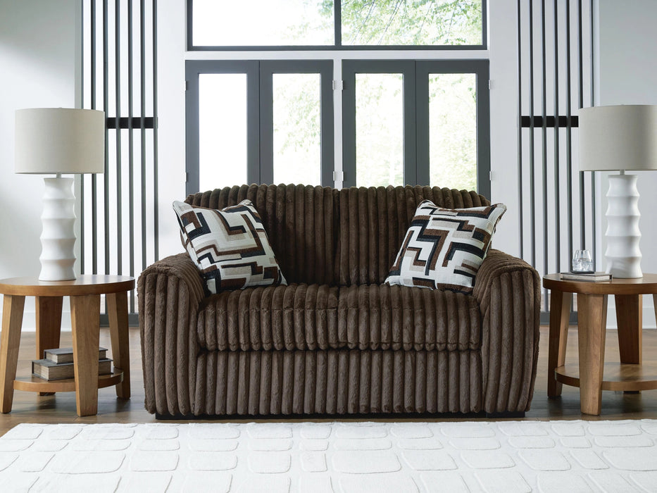 Midnight-Madness Loveseat