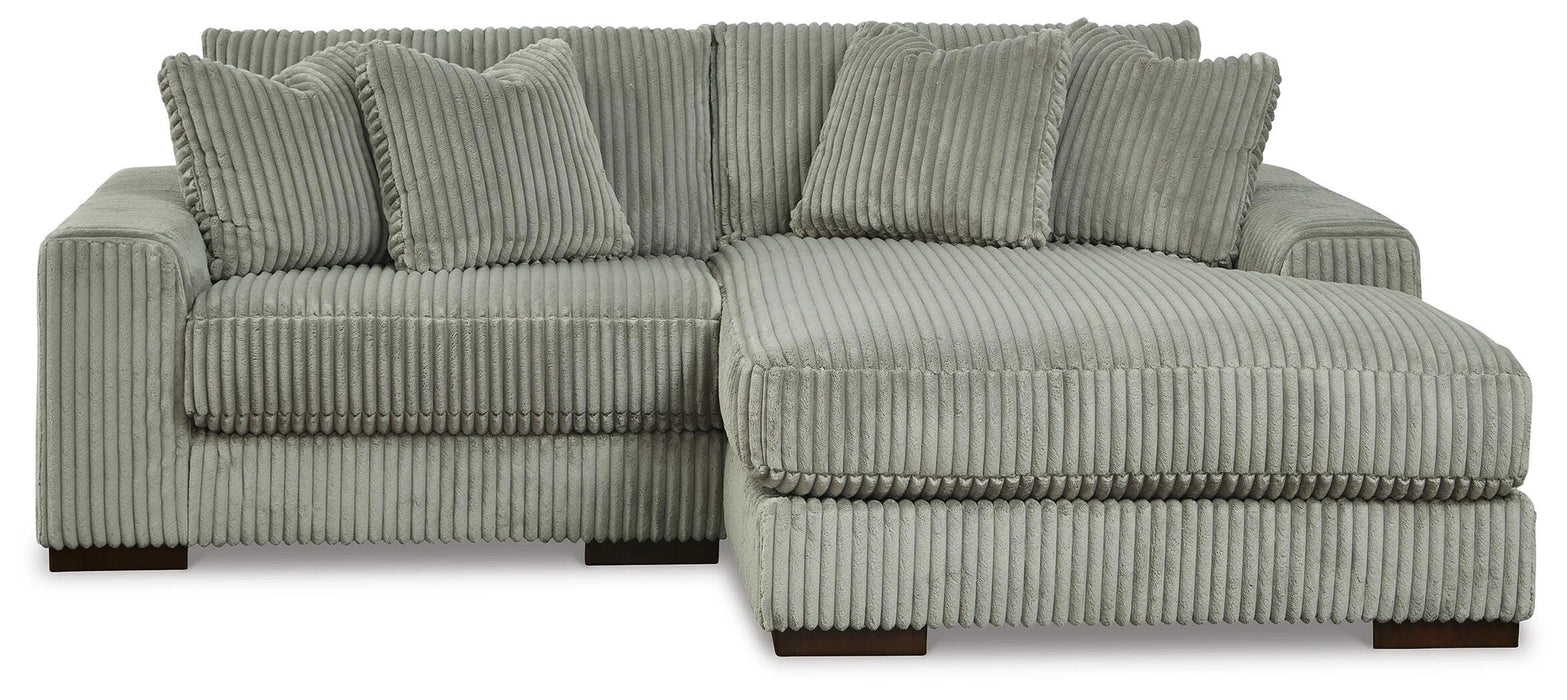 Lindyn Sectional with Chaise