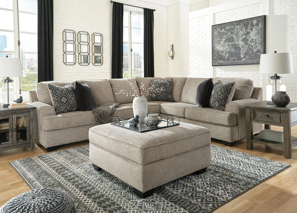 Bovarian Living Room Set