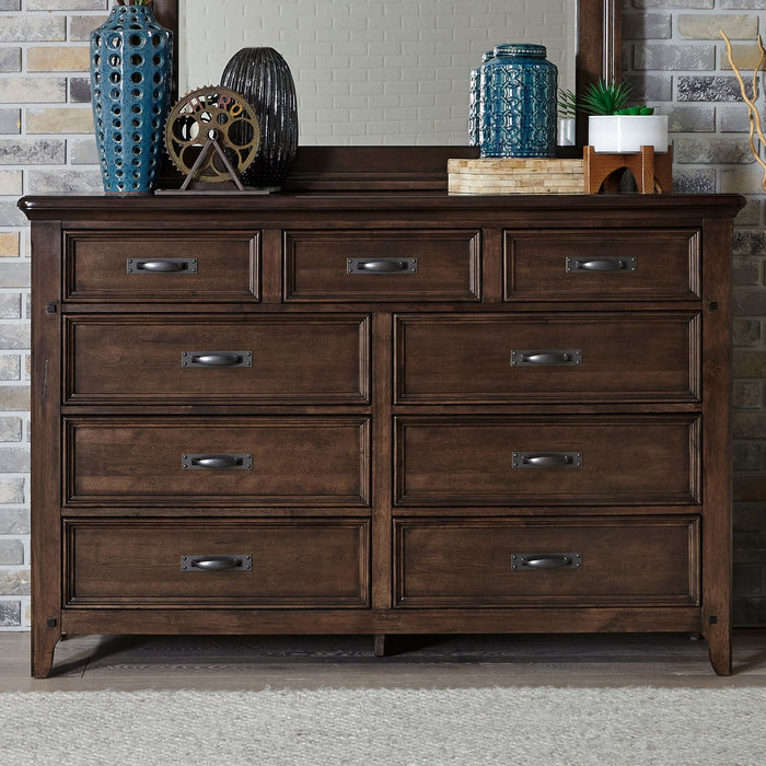 Saddlebrook - 9 Drawer Dresser