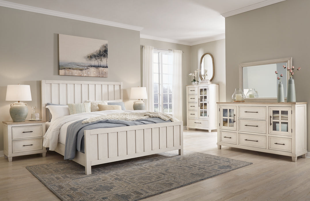 Shaybrock California King Panel Bed with 2 Nightstands