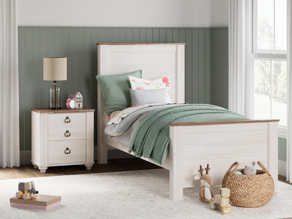 Willowton  Panel Bed