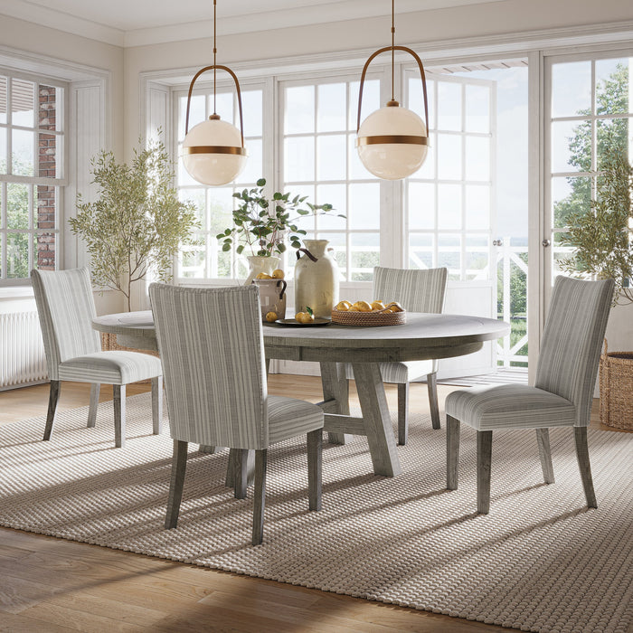 Telluride Round-to-Oval Extension Dining Table