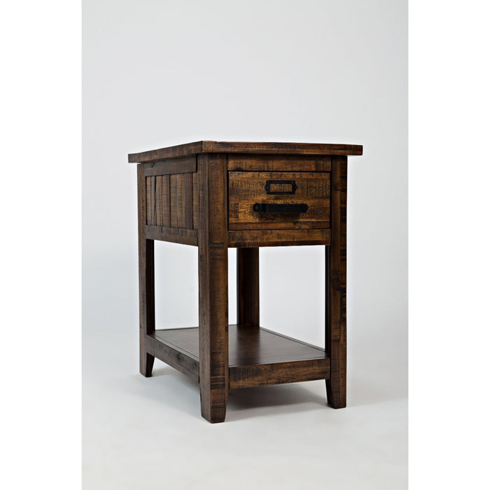 Cannon Valley Chairside Table